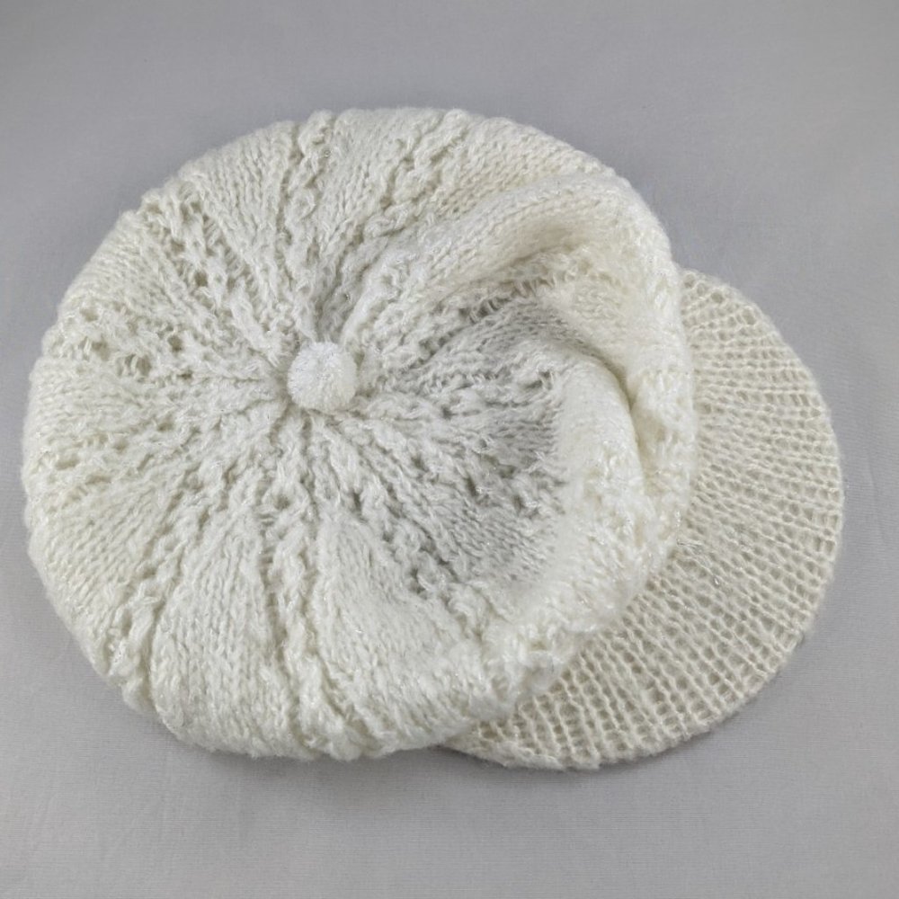 Vintage Women White Knit Beret Cap OS
